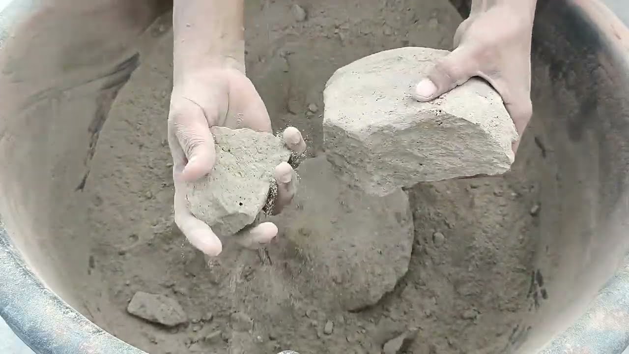 ASMR|| soft dusty sand dry crumbling in tub 🌪️ dusty powdery relaxing 😌 video 🥰