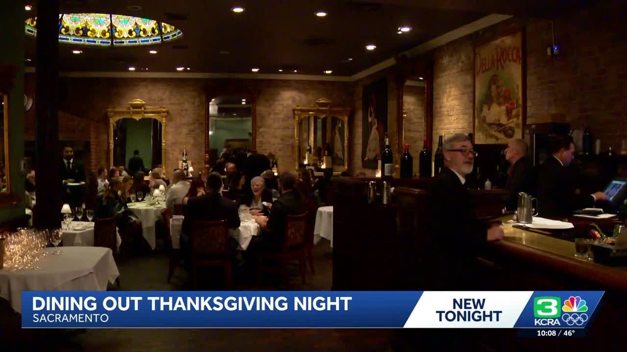 Sacramento diners pack open restaurants on Thanksgiving night