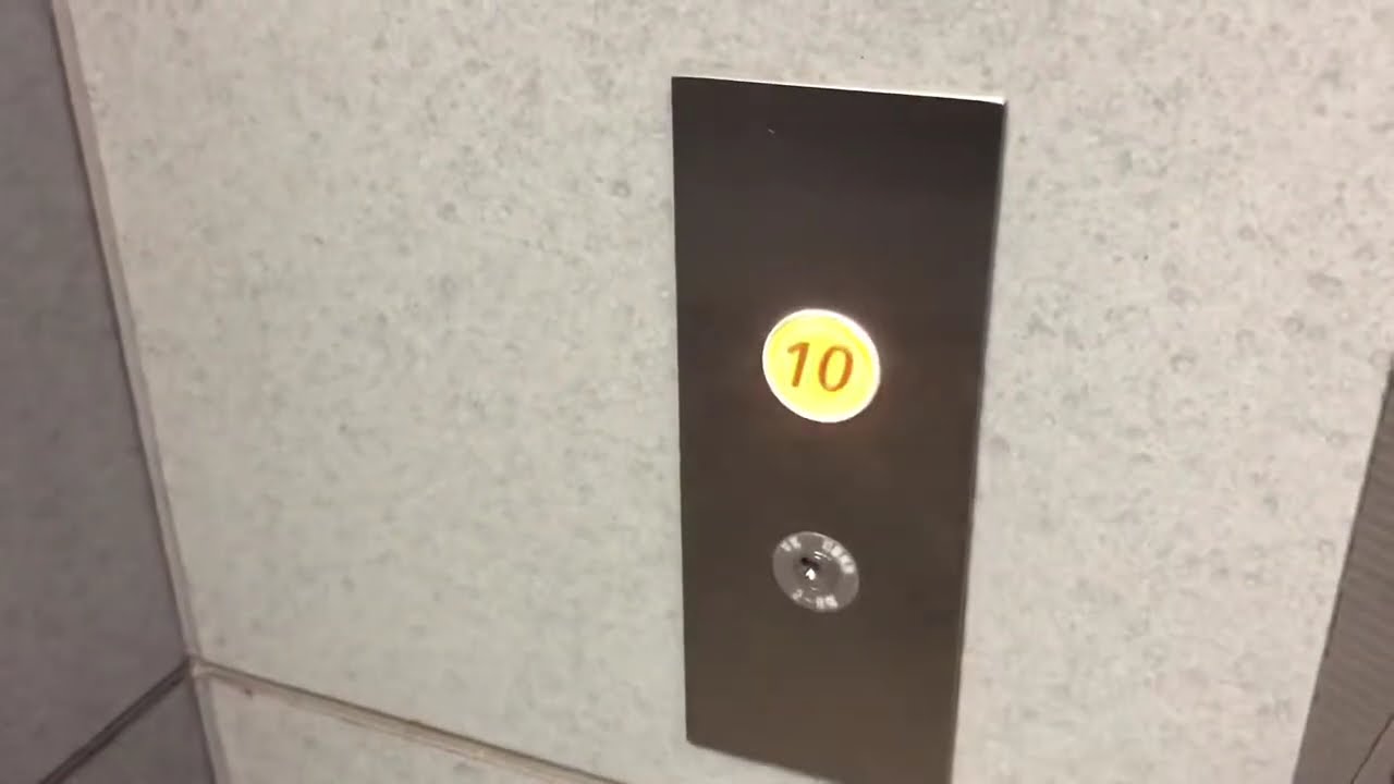 【10】豊島区某ビルのエレベーター