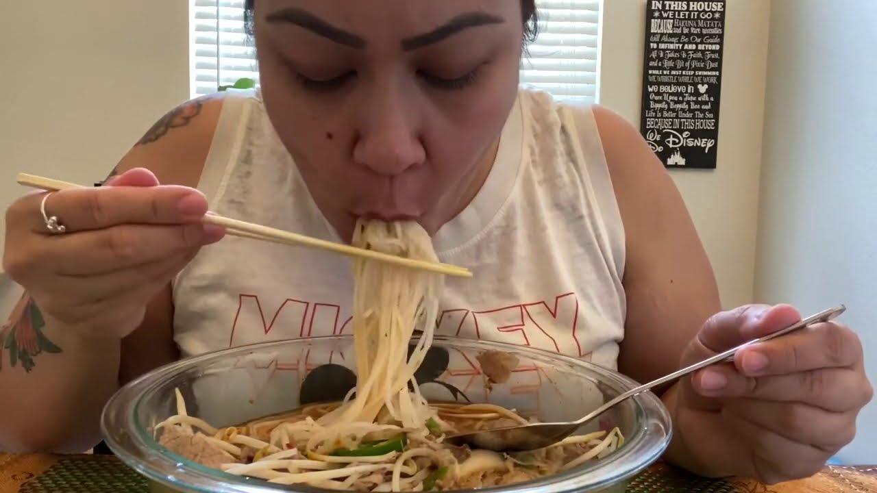 *ASMR* Pho Mukbang (slurping eating sounds)