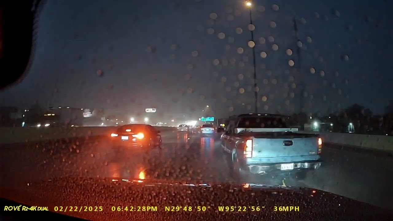 Houston - Loop 610 North - Chevy Truck