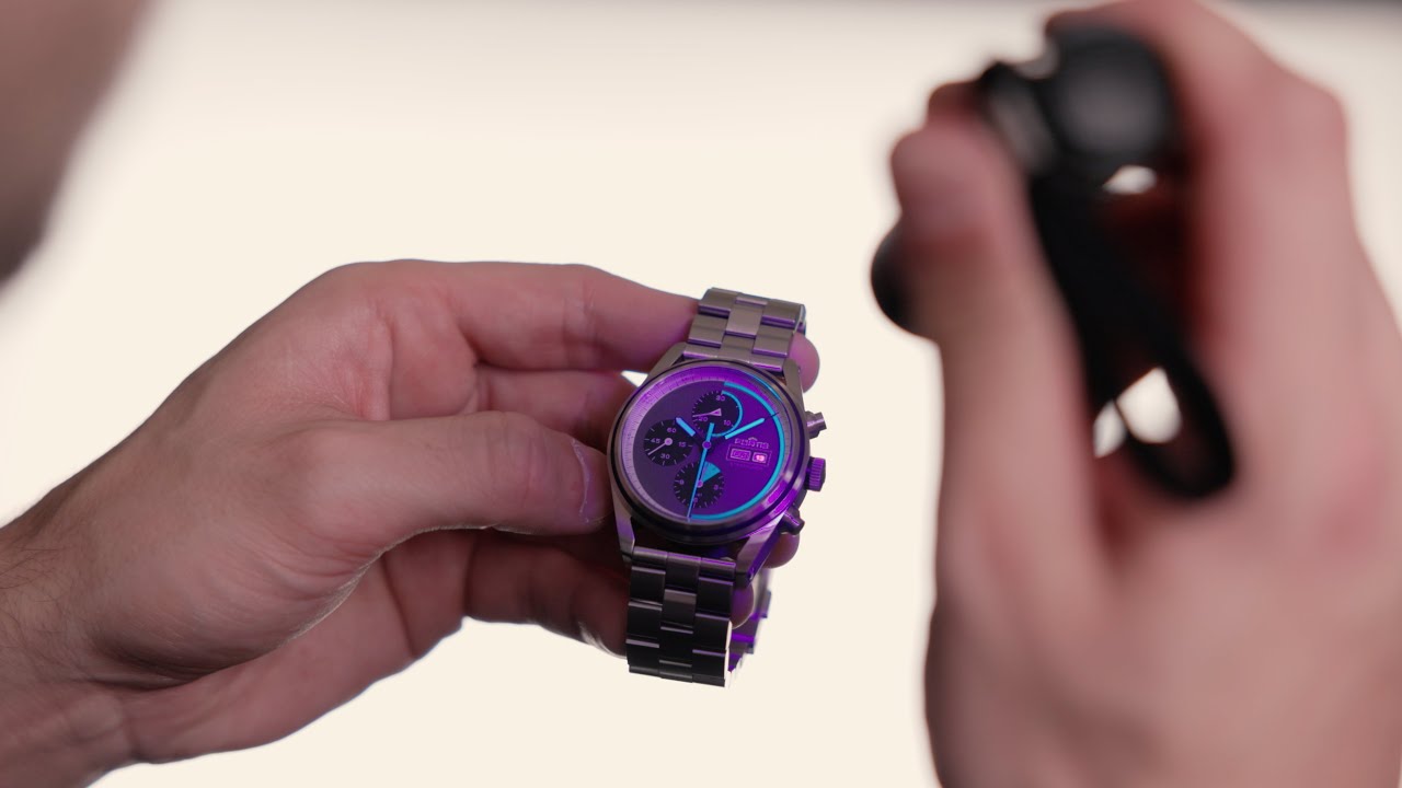 Fortis Stratoliner. Redefined. First watch made for space travelers.