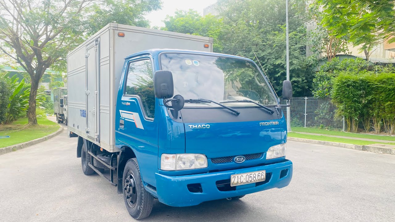 Bán xe tải Kia k165 đời 2017 tải trọng 2t49 thùng kín 3m5