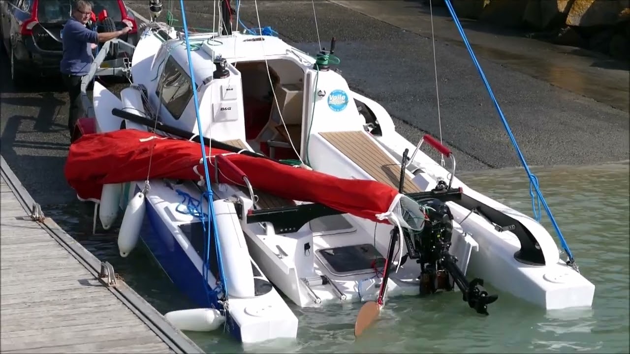 Trimaran Tricat 690 à Granville