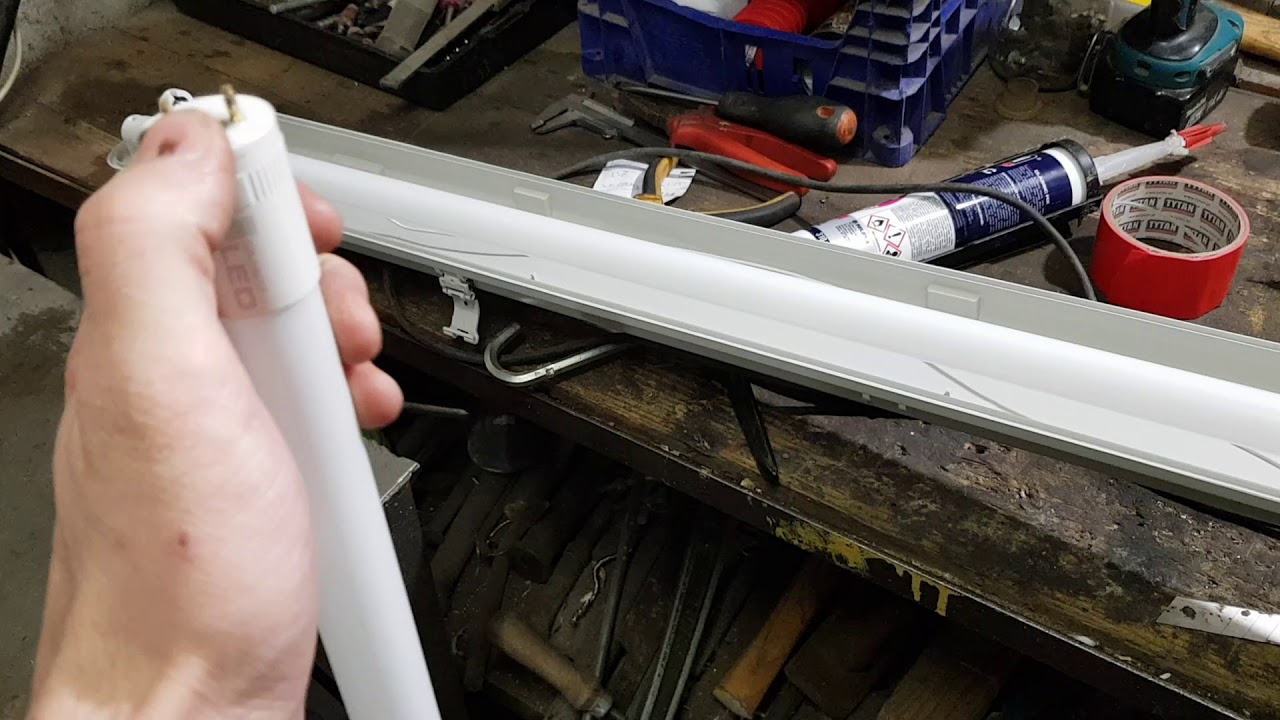 Oprawa hermetyczna 120 cm + świetl&oacute;wka Smart Led za 37 zł Allegro do garażu