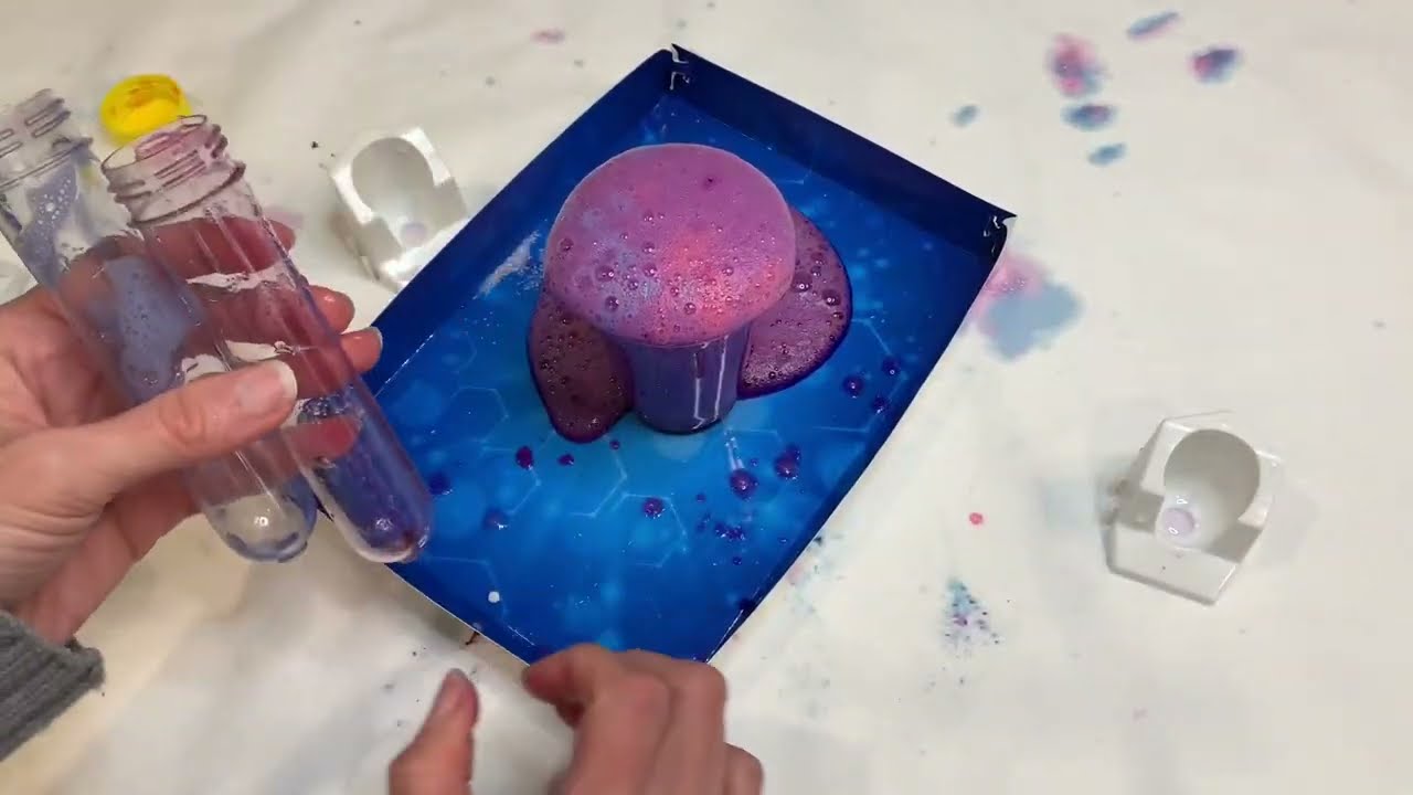 Testing out the National Geographic Amazing Reactions Chemistry Set