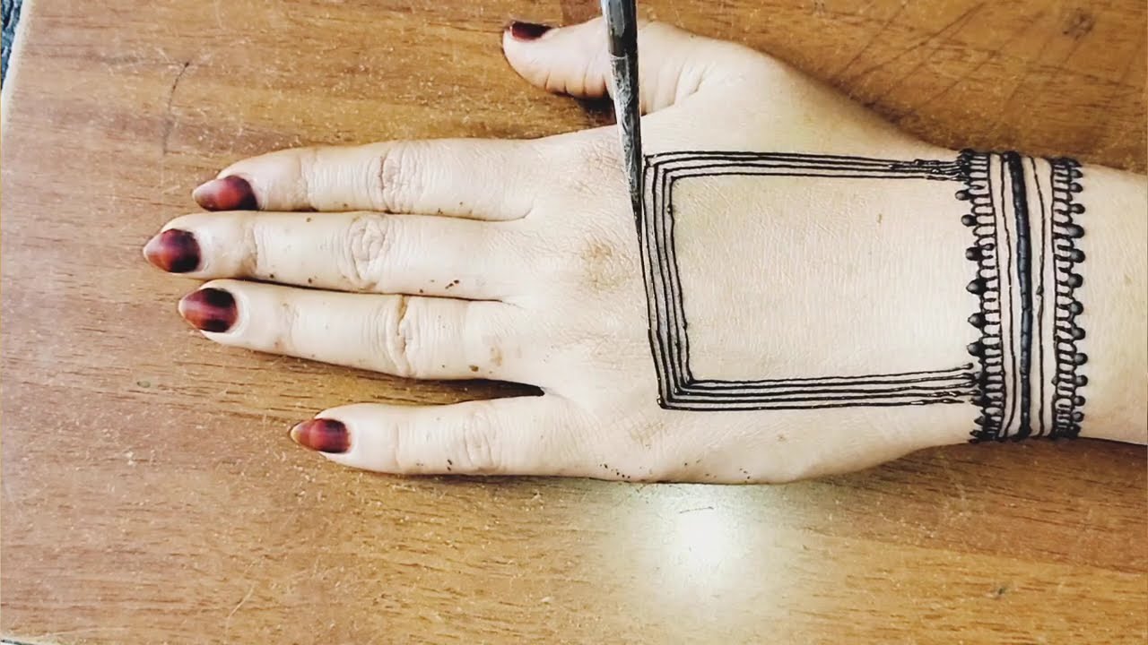 Simple design 🪷#fullvideo #simplemehndi #mehndi @MumtajBagwan-l2j#new #creativehenna #henna#treding 