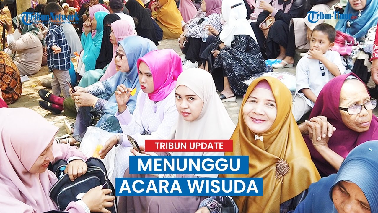 Begini kondisi Keluarga Wisudawan UINAM saat menunggu acara wisuda Berlangsung
