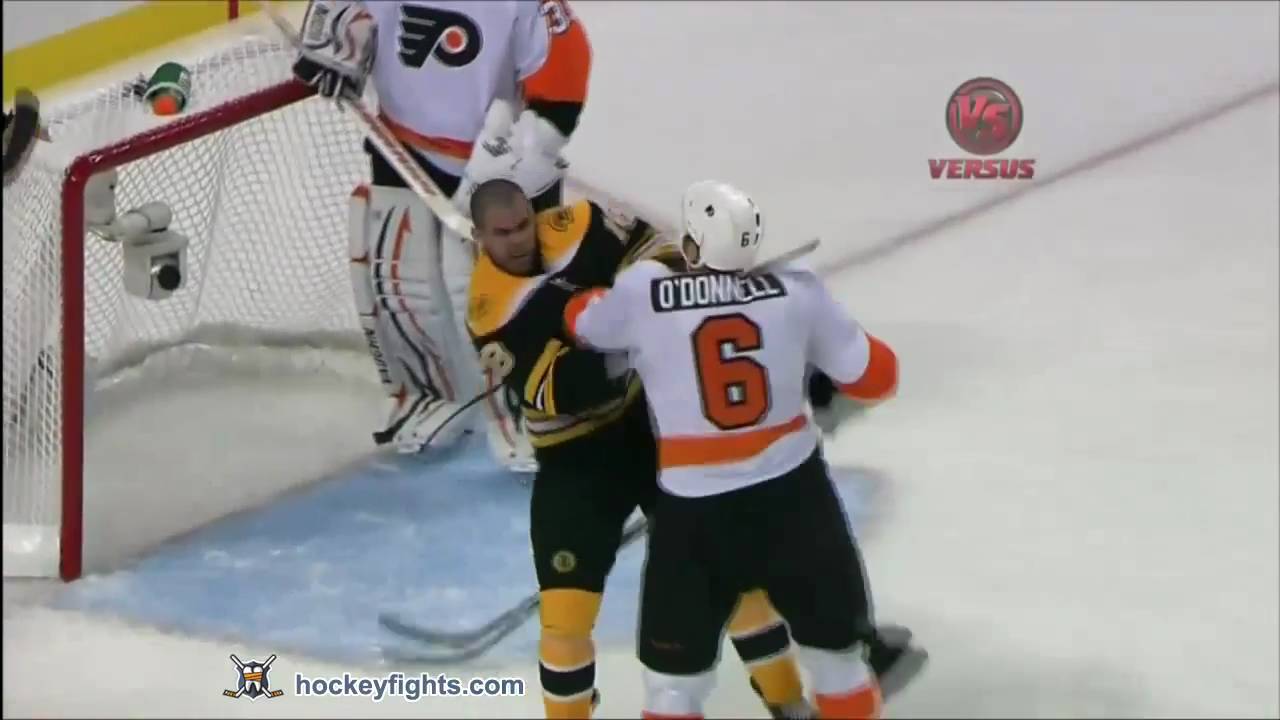 Sean O'Donnell vs Nathan Horton May 4, 2011