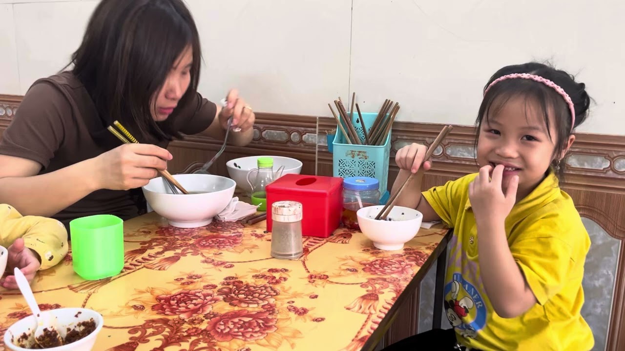 7/3/2026 ăn sáng ở phúc yên 
