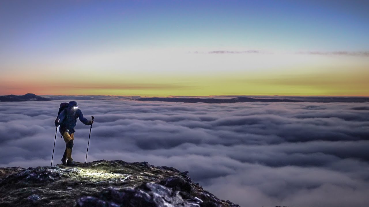 Ben More | Night Hike for Summit Sunrise above the clouds
