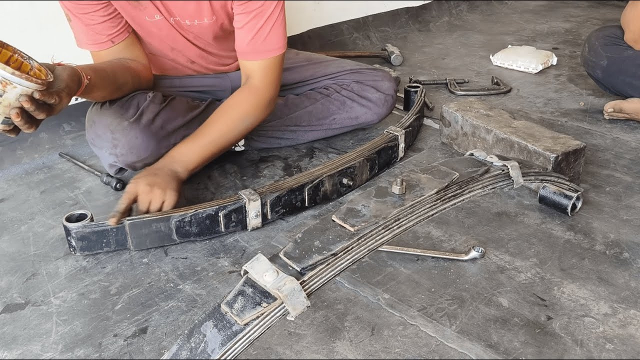 Bolero Leaf Spring Repairing ( Kaman Repairing) Shree Shakti Kaman Repairing