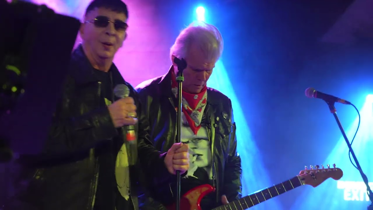 The Loveless - I Want You, Brudenell Social Club - Leeds, 2025 12 15