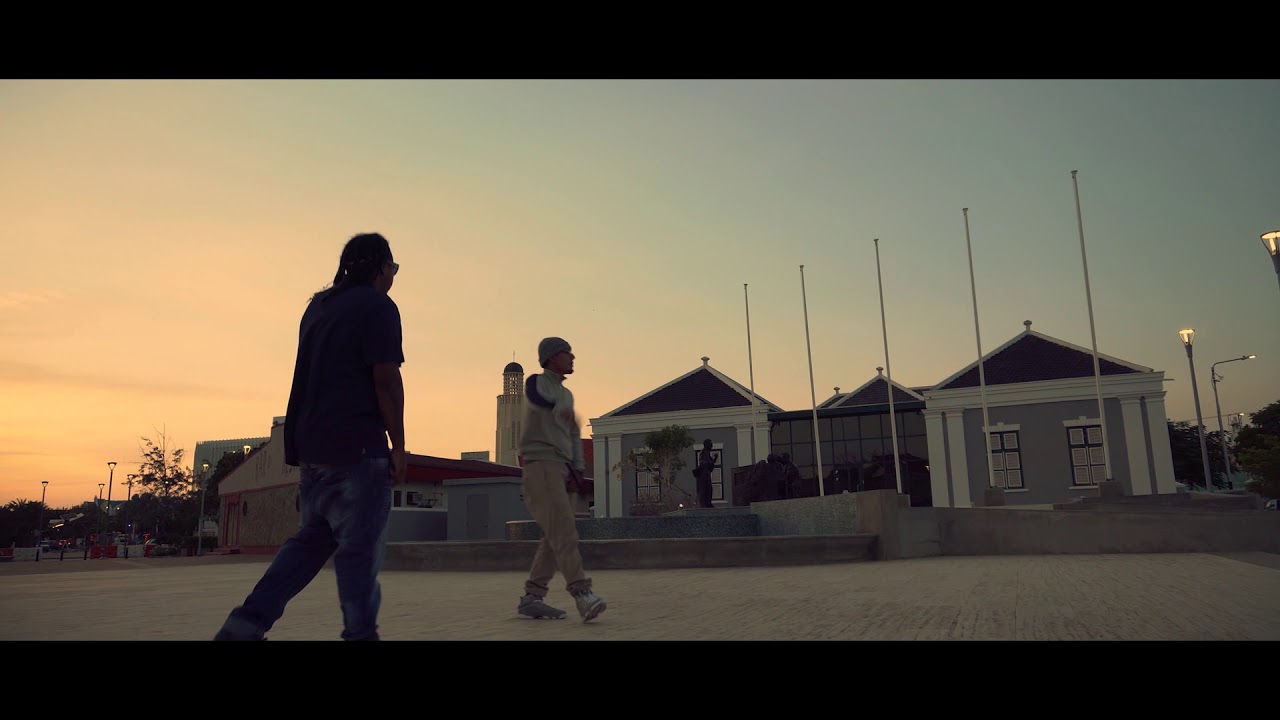 Young frans X Montoya - Un tabo tesun (Official Video)