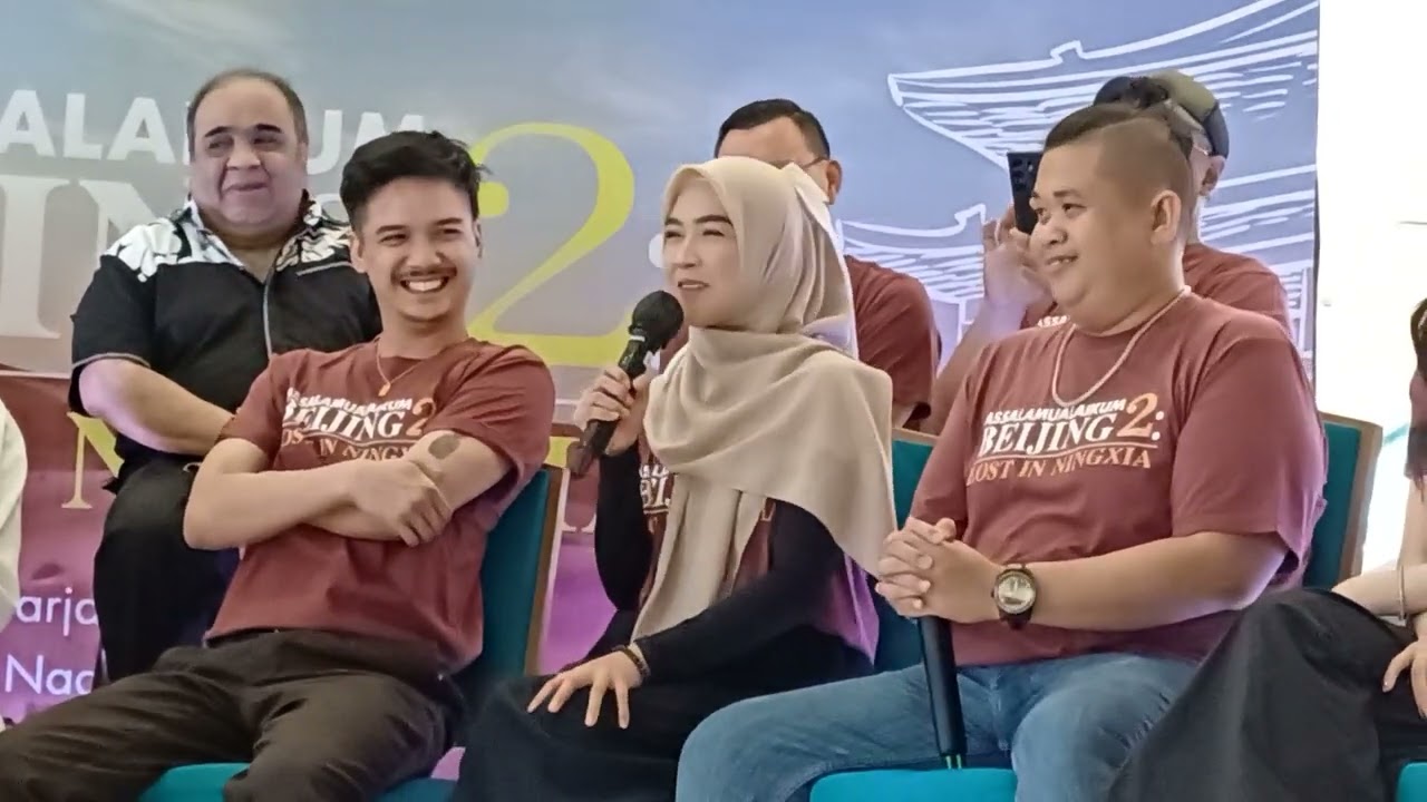 Baskara Mahendra dan Yasmin Napper Adu Akting dalam Assalamualaikum Beijing 2: Lost In Ningxia