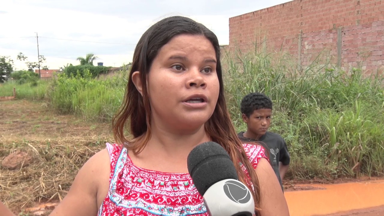 Moradores do bairro Marcos Freire em Porto Velho reclamam do abandono e descaso