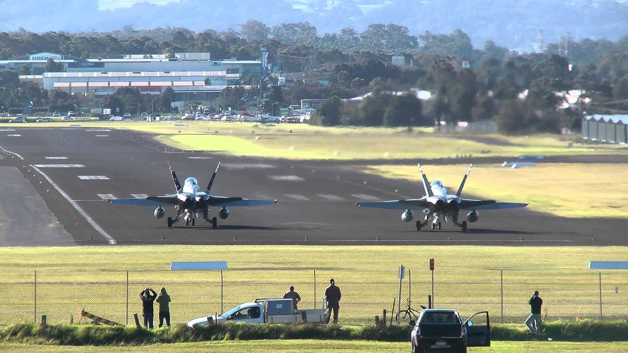 F/A-18 Hornets - 30-40 knot Cross Wind Take-Off