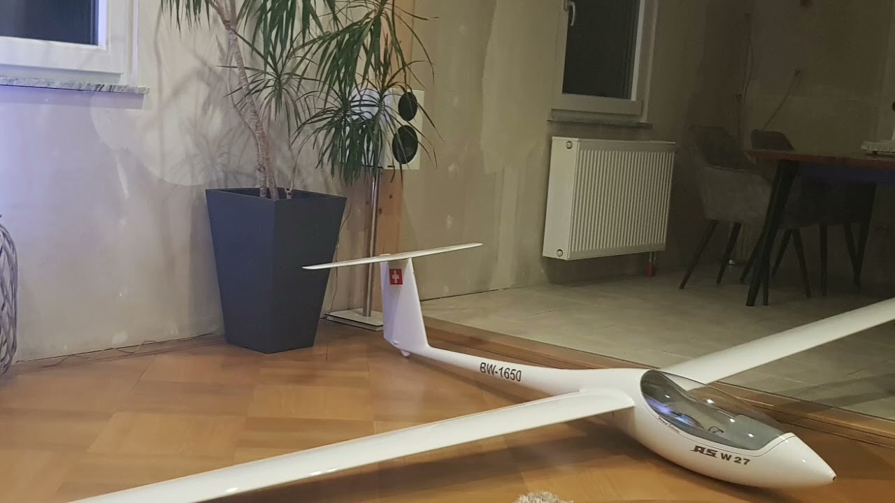 Ripo ASW 27 aus 400m (3. Flug)