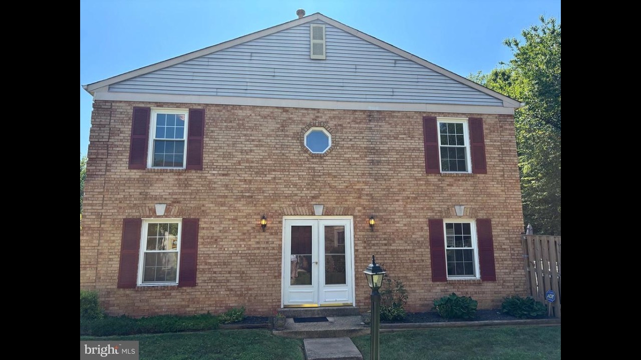 4715 S Park Court for sale in Woodbridge, VA 22193 - Residential