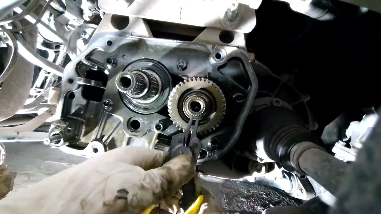 Cambio de engranajes de 5ta de vw golf 1.6 bah (relacion mas larga) 52-35