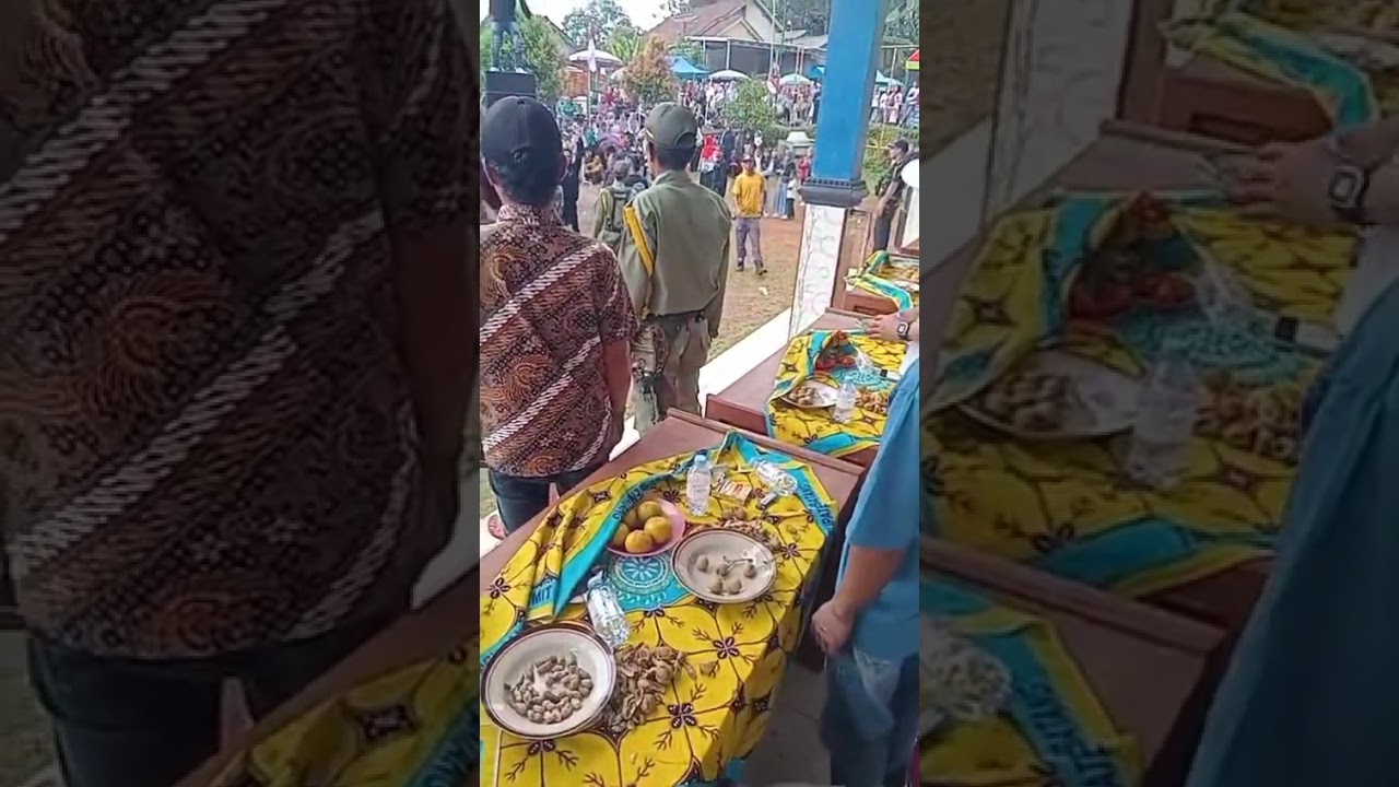 Demo warga siwarak desa selokarto kepada lurah setempat karena jalannya rusak parah🇲🇨