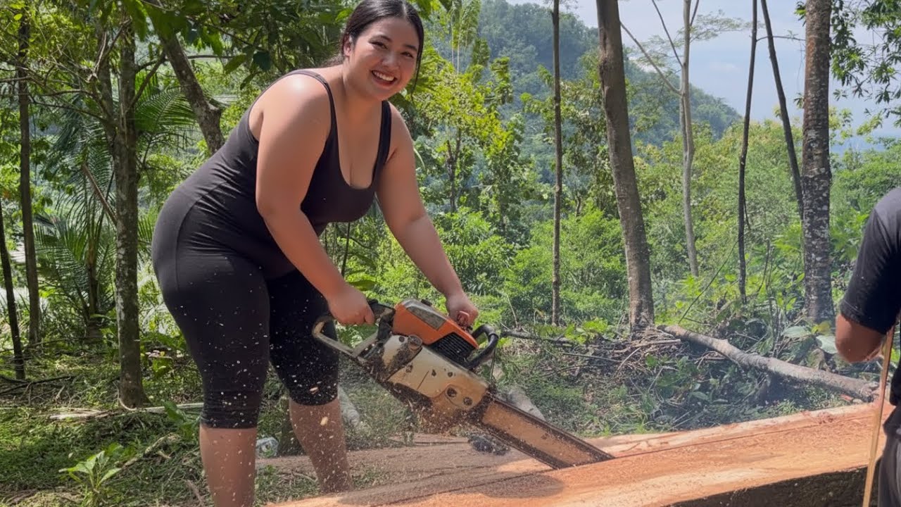 SURPRISE INSIDE! BEAUTIFUL KUPAYU HEARTWOOD FROM A FALLEN TREE