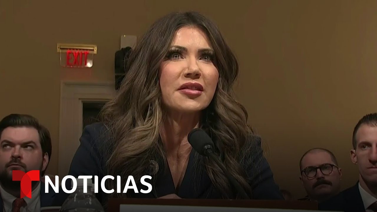 La secretaria del DHS defiende a los agentes migratorios en audiencia | Noticias Telemundo