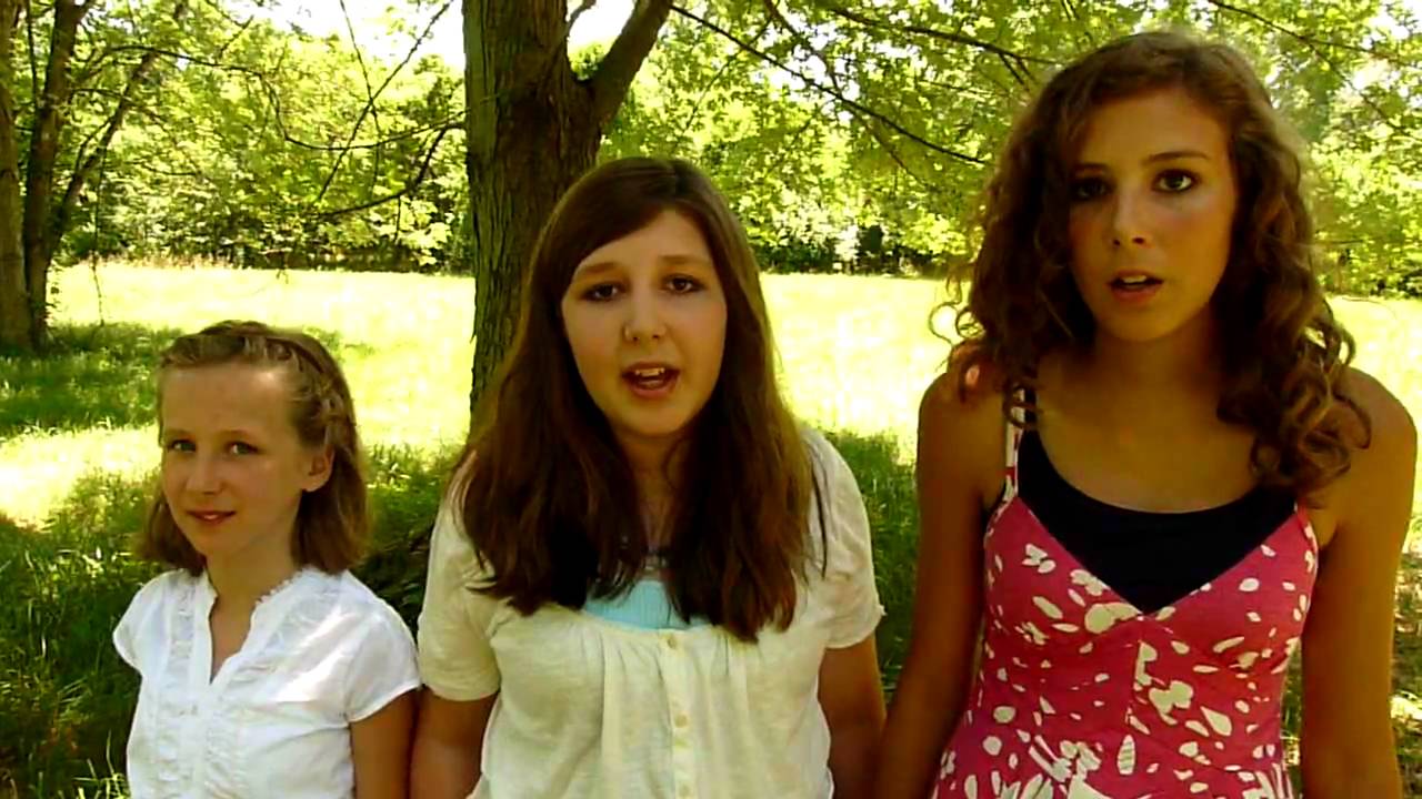 Down to the River to Pray -- 3 Sisters Singing