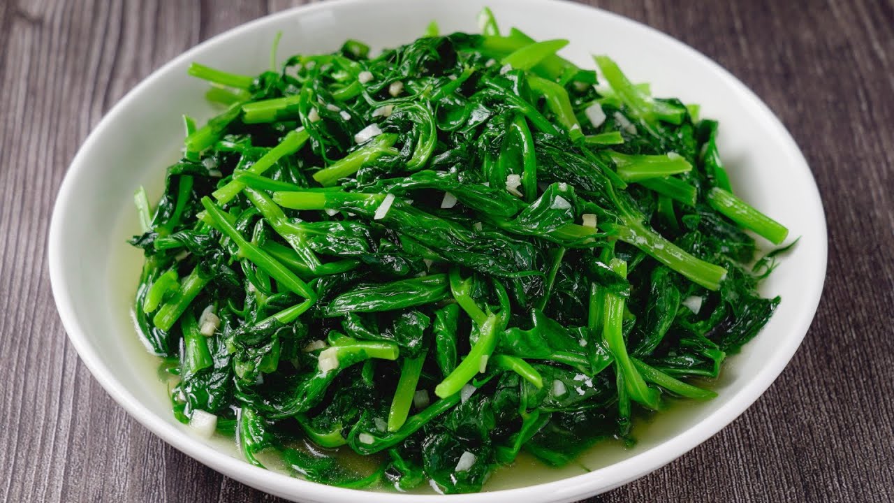 【1mintips】炒青菜，好吃有撇步！！四種超人氣快炒青菜，一次學會！！不用瓦斯爐就可以大火快炒，減碳料理，快學起來！