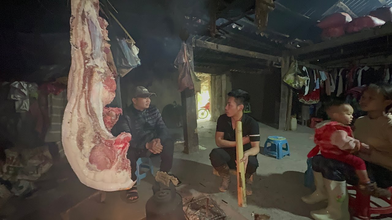 Cùng Bạn Diễn Lấy Siêu Xe Lên Bản Trao Quà Tết | TÀY TV