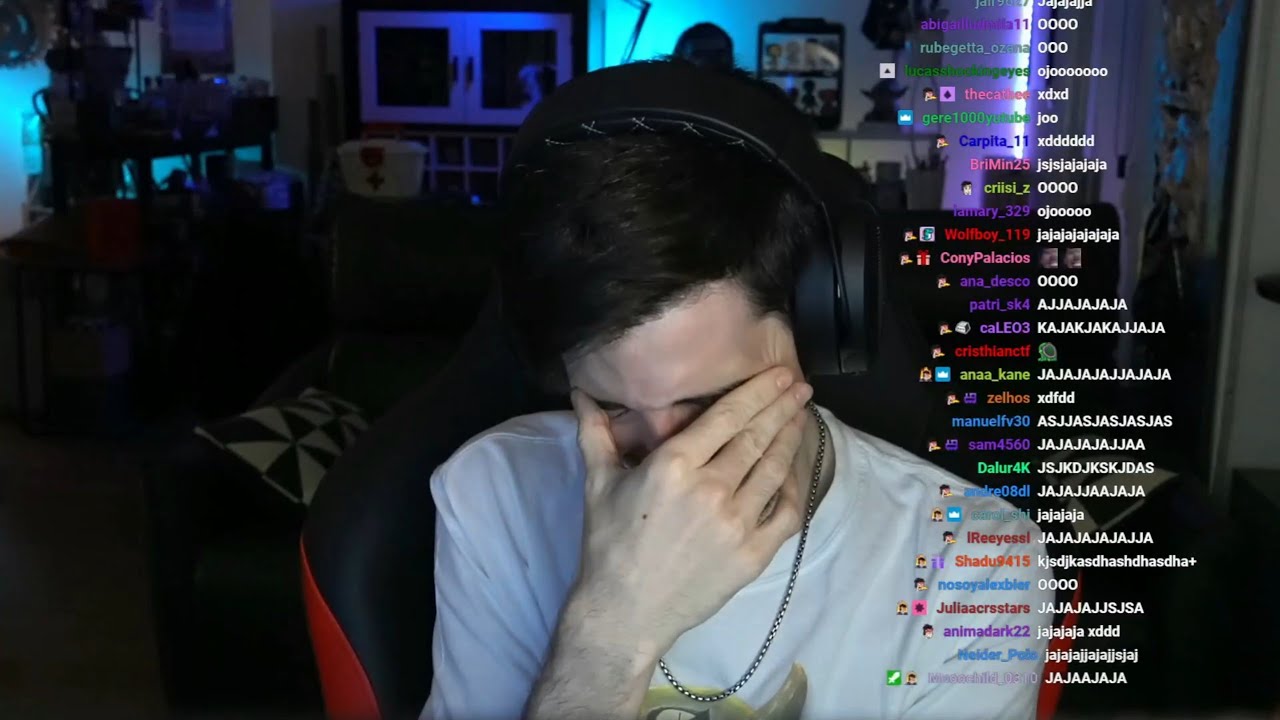 Vegetta espiando la conversacion de Staxx y Alexby...🤣😂