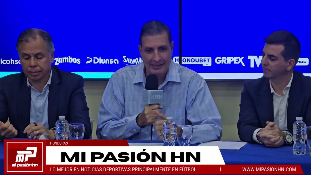 El presidente Jorge Salomón presenta a Francis Hernández como nuevo Director Deportivo de FFH