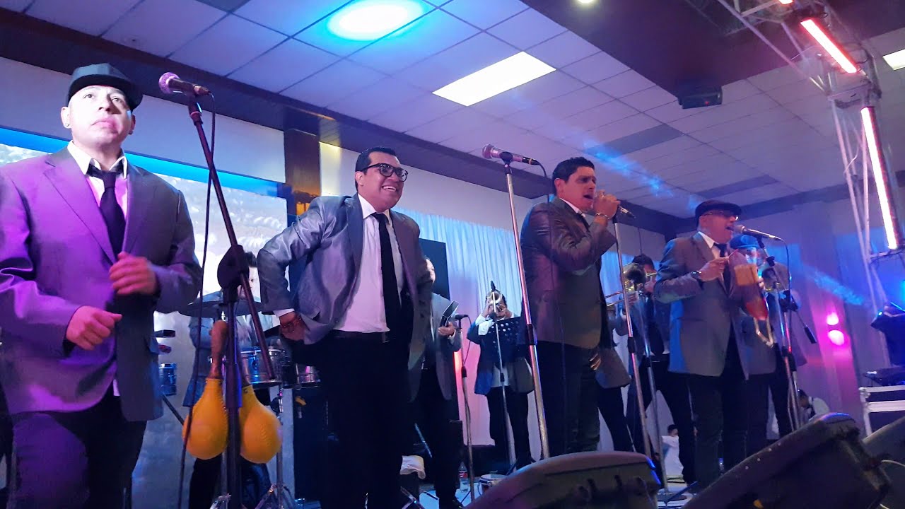 No le Pegue a la Negra (rebelión)/Oiga, Mire, Vea. Orquesta Revelación