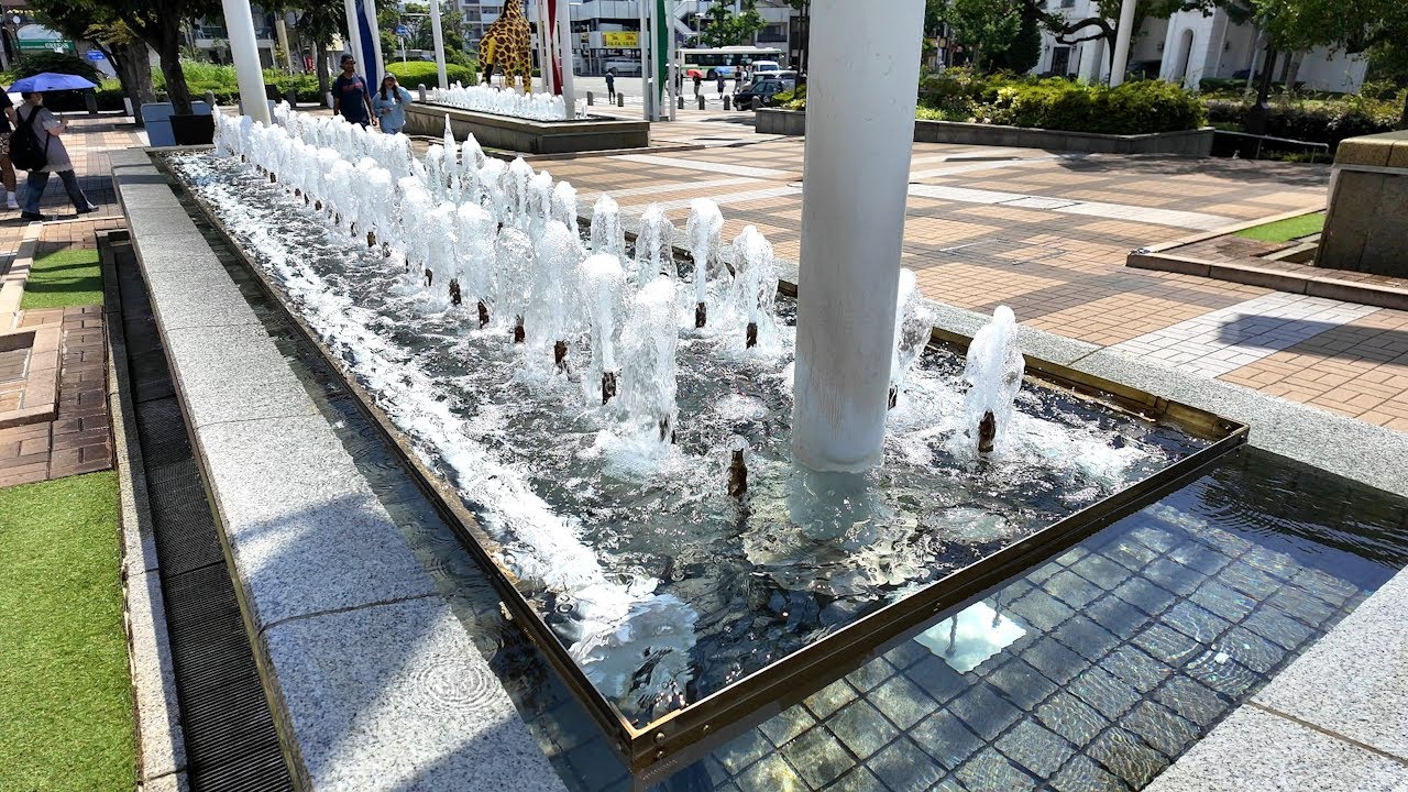 OSAKA | Fountains at Tempozan Harbor Village