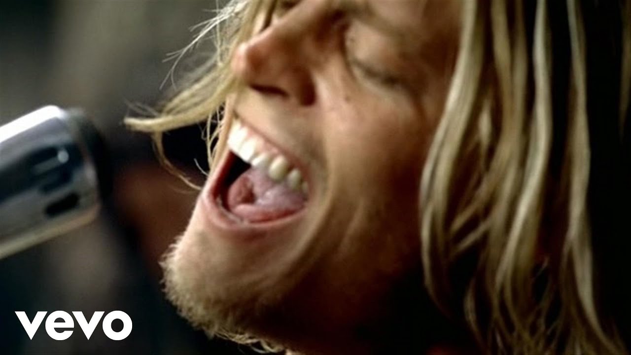 Puddle Of Mudd - Away From Me