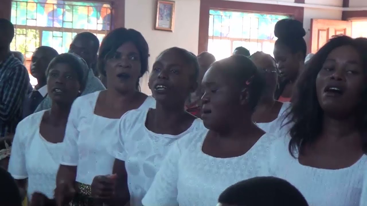 2.  Ntanda Yonse by St Daniel's Main Choir