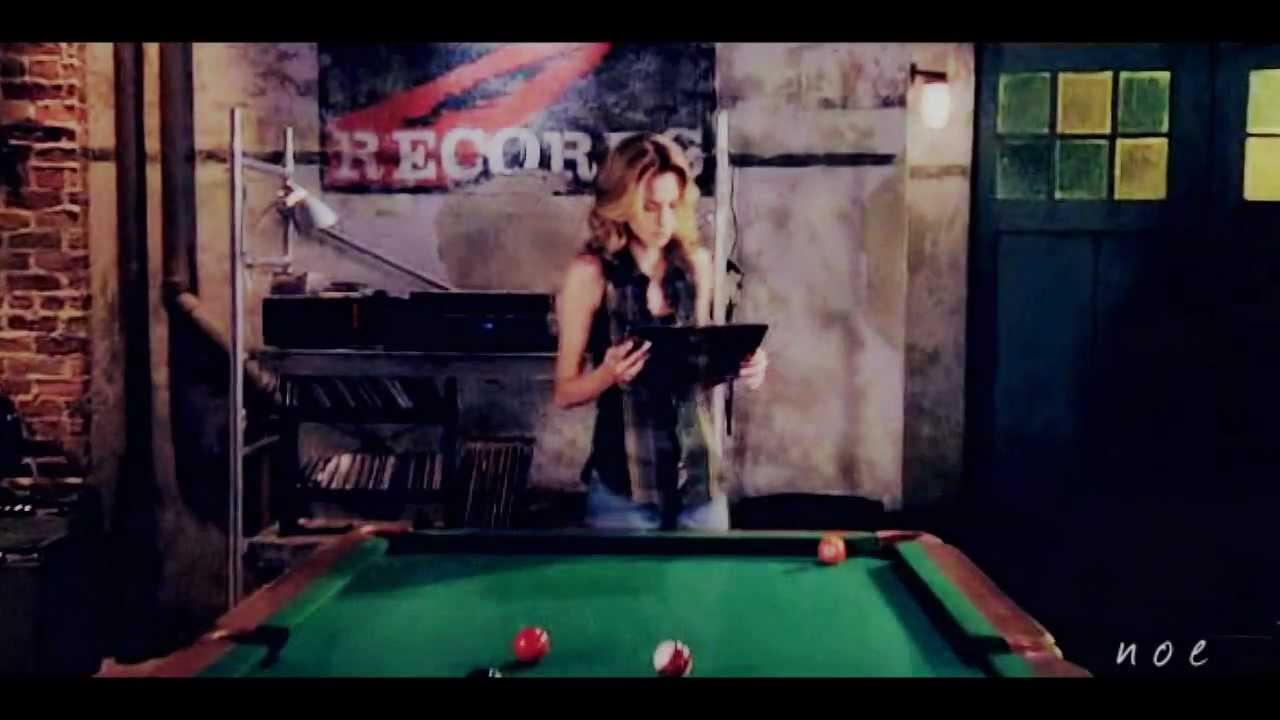 NUMB | Peyton Sawyer (One Tree Hill)