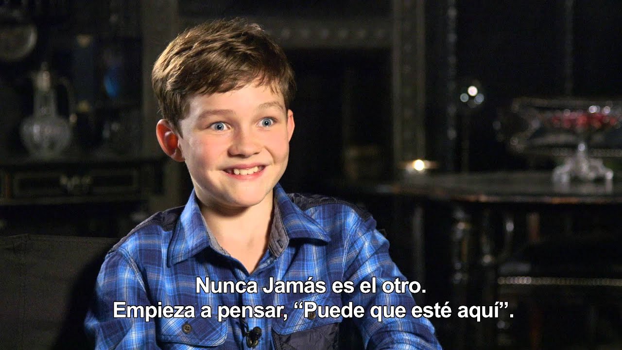 PAN (Viaje a Nunca Jamás) - Entrevista Levi Miller HD