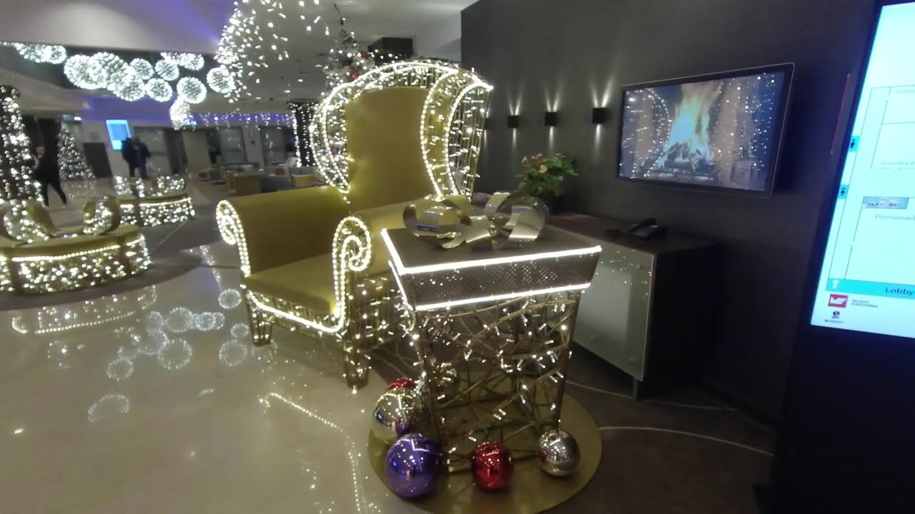 Novotel Warszawa Centrum hall. The very beautiful place
