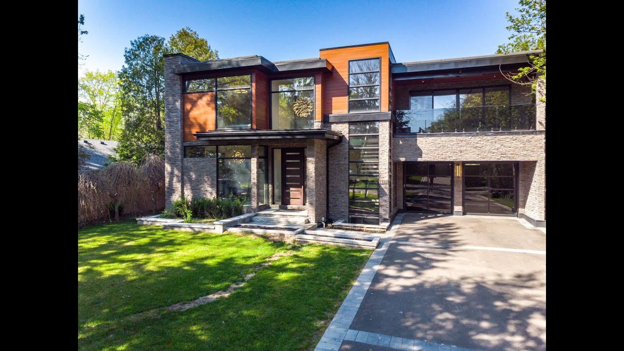 1333 Queen Victoria Avenue Mississauga Home for Sale - Real Estate Properties for Sale