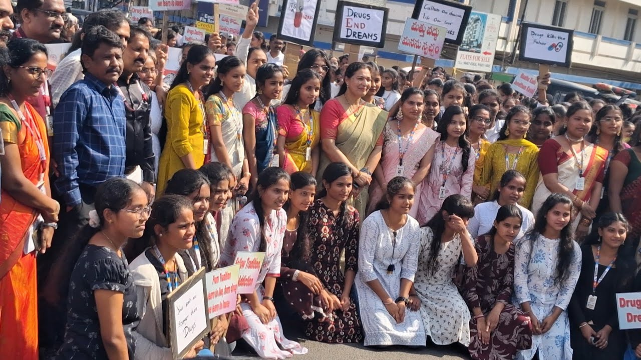 Girls rally against Drugs and alcohol in Hanmakonda