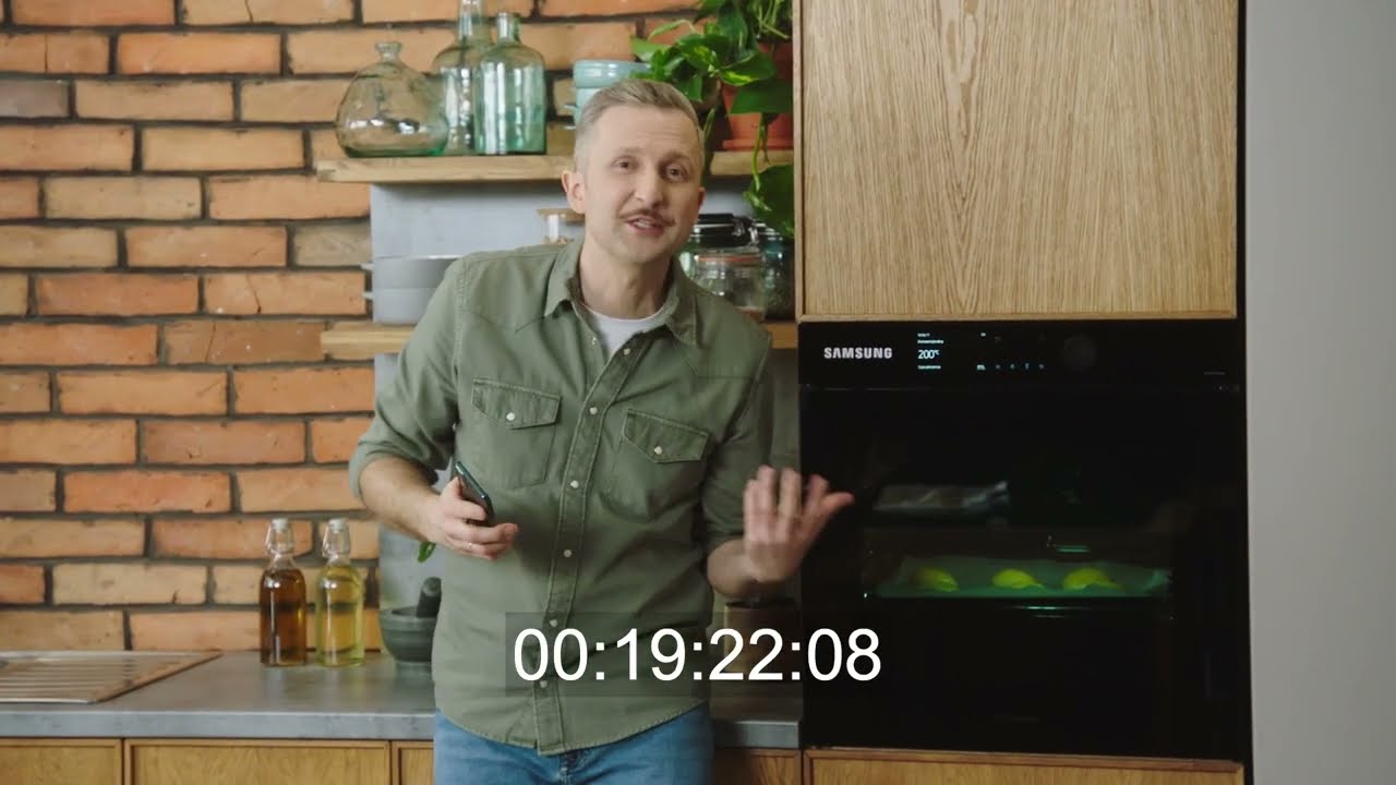 Poznaj piekarniki Samsung posiadające wbudowaną kamerę | Samsung Polska