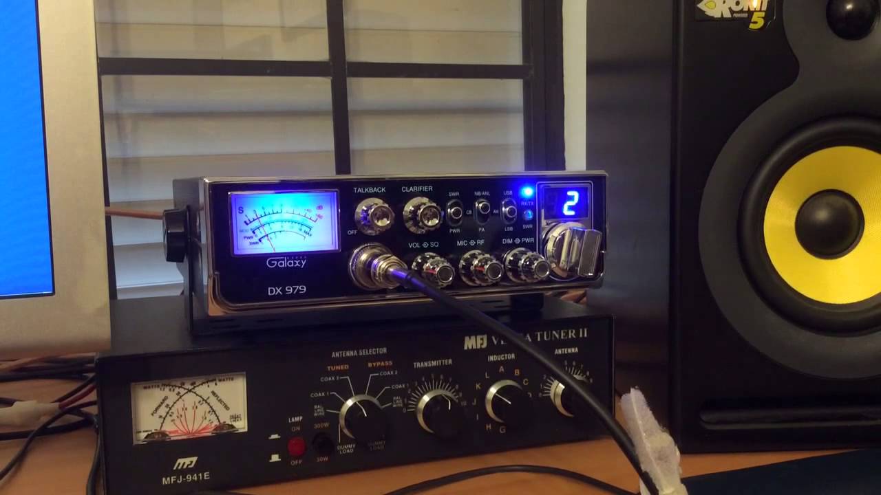 Versa tuner MFJ-941E with galaxy 979