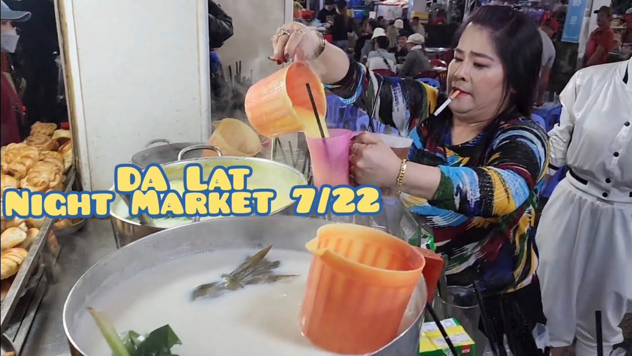 Da Lat night market, super busy!🤯😱Cho Dem Da Lat Dong qua moi nguoi! Vietnam.