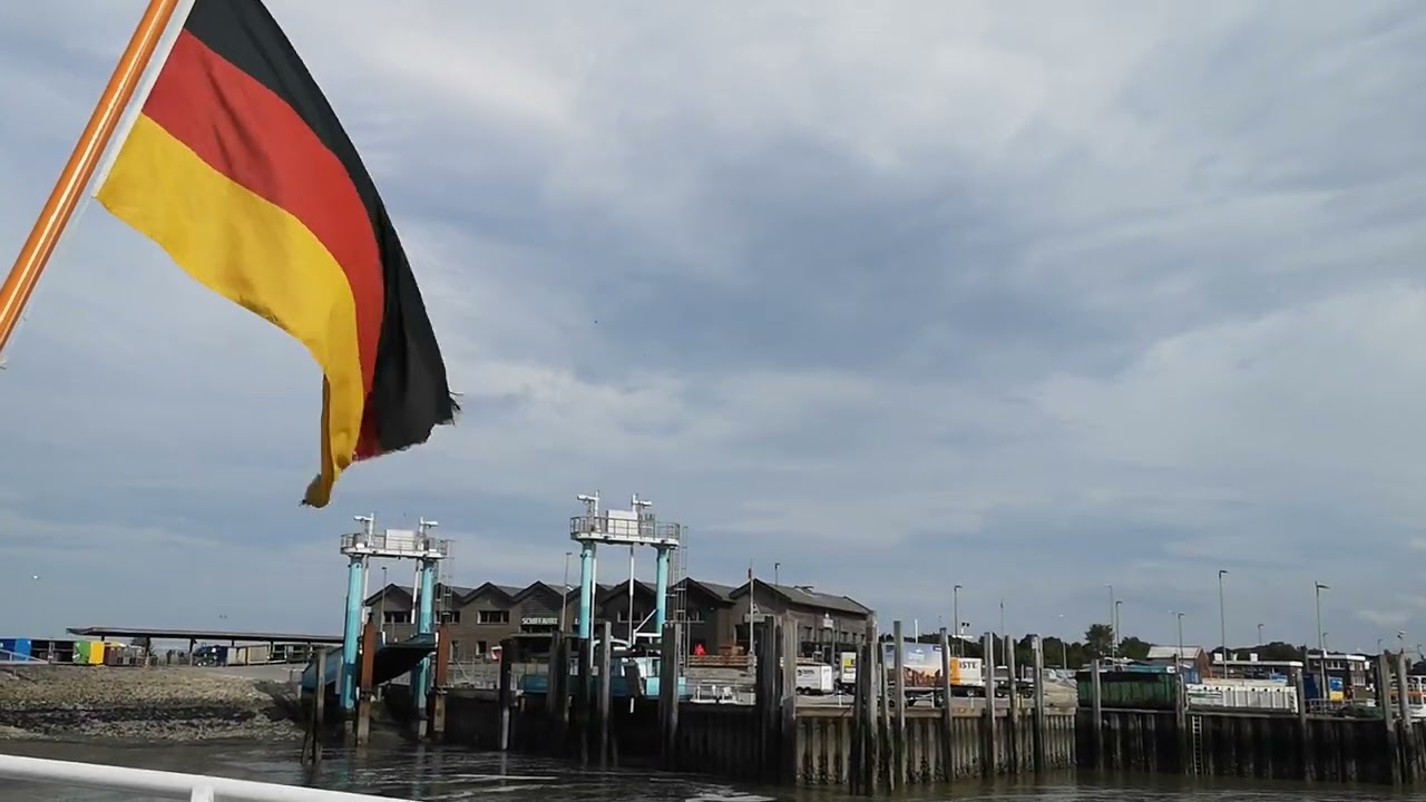 Bensersiel: mit dem Schiff nach Langeoog