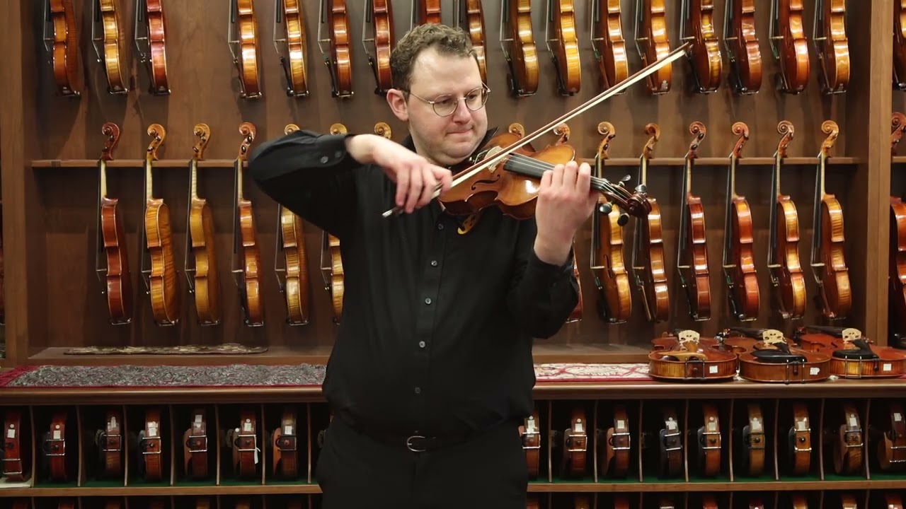 Lillo Salerno “il Narese” workshop, Pforzheim 2024; modello Stradivari personalizzato Violin demo
