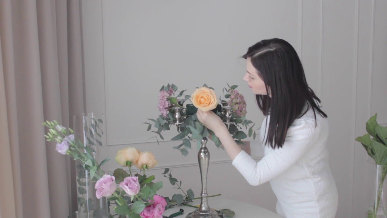 Создание цветочной композиции для украшения обеденного стола