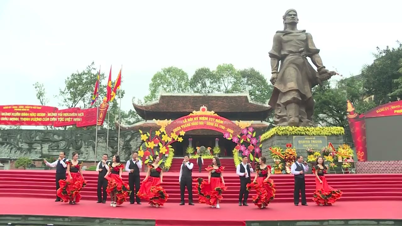 Bài diễn:Ô mê ly                                              Biểu diễn: CLB Nghệ Thuật Quang Trung