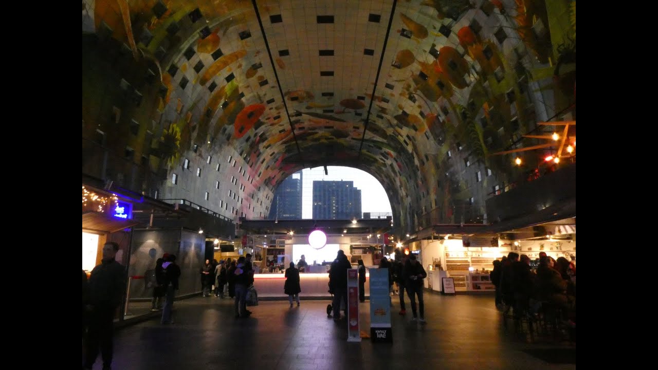 MARKTHAL ROTTERDAM/WALKING TOUR MARKET HALL ROTTERDAM