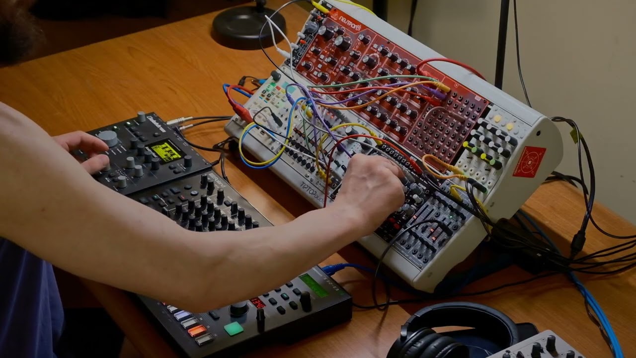 Live Hardware Techno Session | 24-08-2025